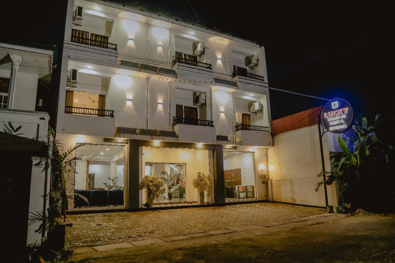 Lucky Transit Hotel - Katunayake Airport 外观 照片