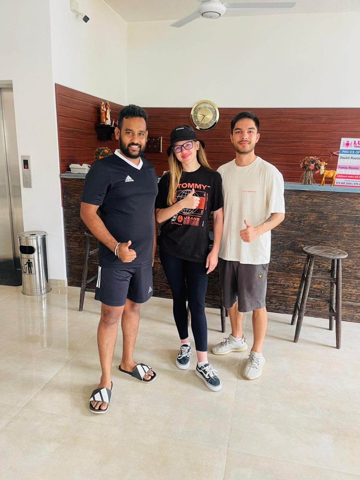 Lucky Transit Hotel - Katunayake Airport 外观 照片